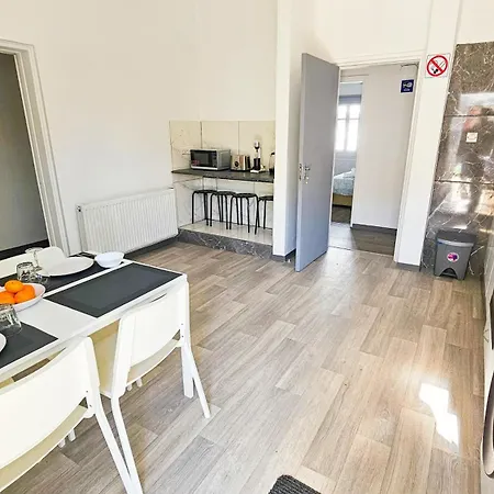 The Lemon Tree Hostel Larnaca